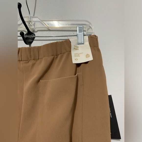 Babaton Titan Cargo Pant size 10 new with tags - Picture 9 of 11